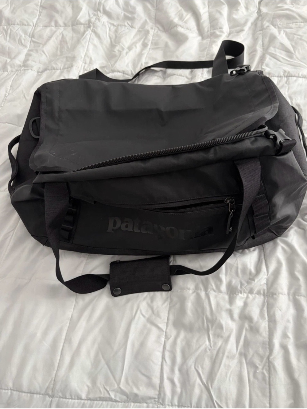 Patagonia 40l Black Hole Duffel Bag Black New Without Tags